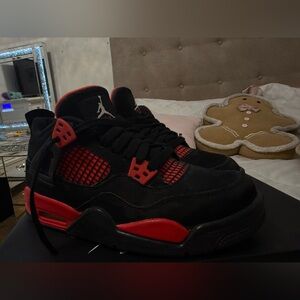 Jordan 4 Red Thunder – Worn Once / Great Condition